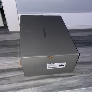 balenciaga track black